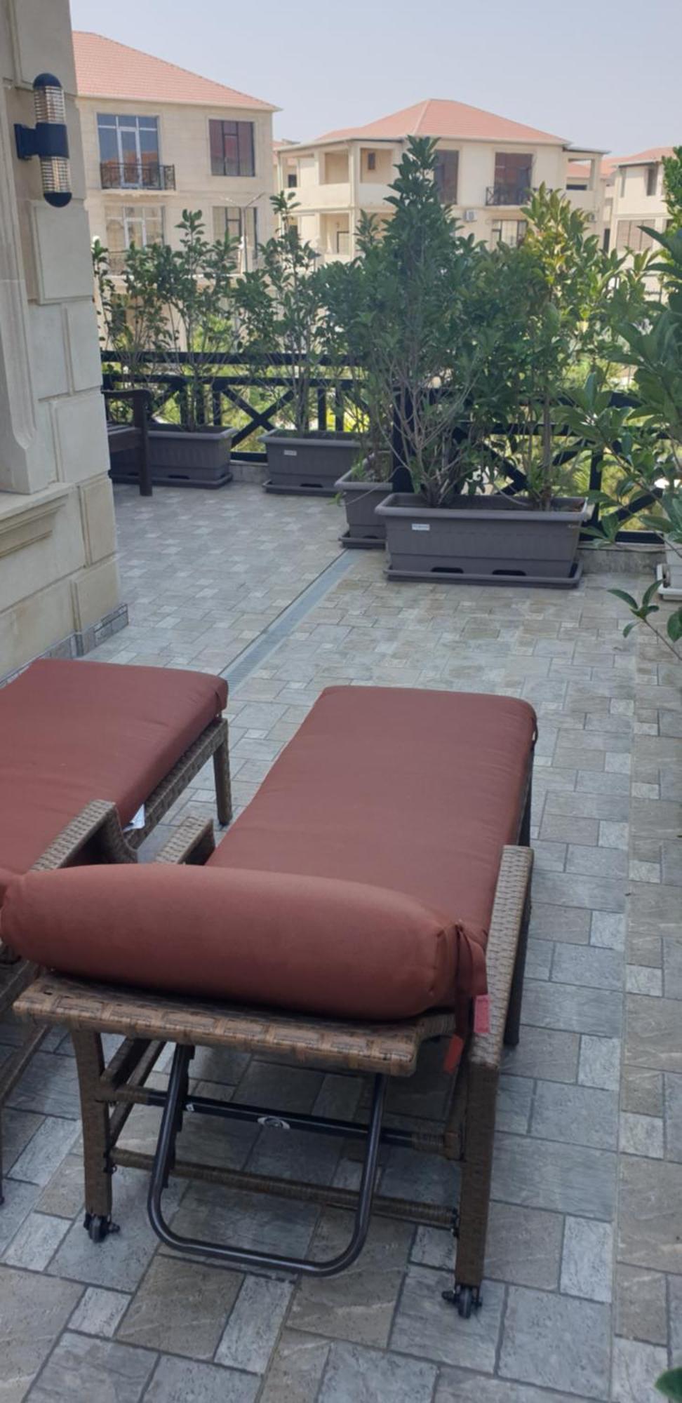 S Pollo By First Line Apartment Baku