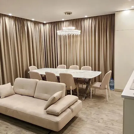 S Pollo Apartments By First Beach Line Baku Room photo